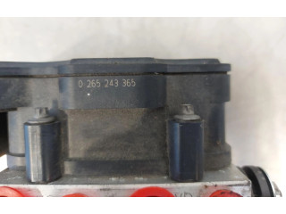Jednotka ABS 476608644R   Renault Sandero I 2013