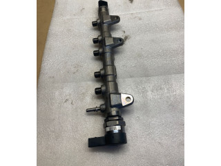 Vstřikovací lišta 8514154, 0445214315   BMW 2 F46    B47C20A  B47 