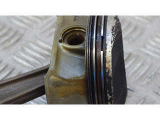 Píst 75244937521300   BMW 7 E65 E66  pro benzínový motor 6.0 N73 B60 A 