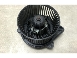 Вентилятор печки    7701208225, 7701208225   Renault Trafic I