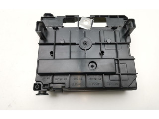   Pojistková skříňka 9675877980   Peugeot 3008  2011