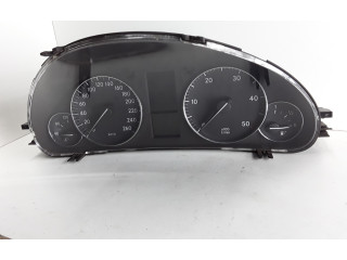 Přístrojová deska  Mercedes-Benz C W203 2005 110080266005, A2035404947  