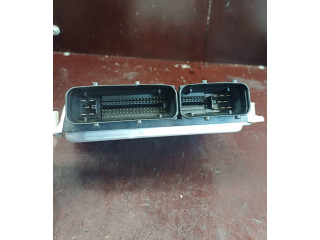 Блок управления двигателя    3U0907401, 1039S01059   Skoda Superb B5 (3U)