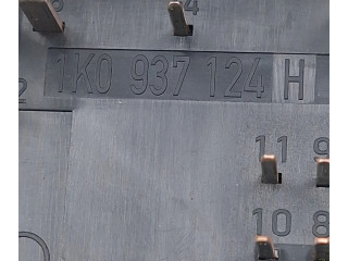   Pojistková skříňka 1K0937124H, 01394932   Audi A3 S3 8P 2004