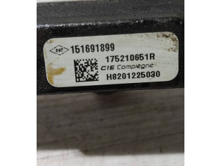 Vstřikovací lišta 175210651R   Mercedes-Benz GLA W156     