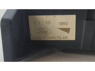 Блок предохранителей 1S7T14A073AE, 1S7T14A301CC   Ford Mondeo Mk III    