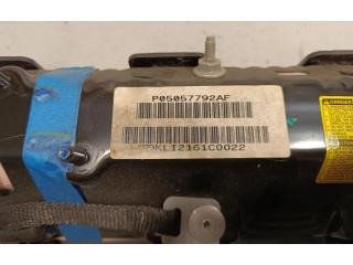 Подушка безопасности для колен P05057792AF   Lancia Thema