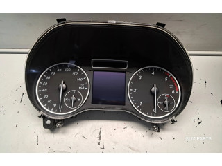 Přístrojová deska  Mercedes-Benz A W176 2014 A1769008601  