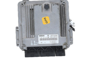 Řídící jednotka 237101754R, W0-7766A   Renault Trafic II (X83) 2013