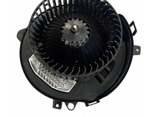 Вентилятор печки    5WC819021, CZ0160601500   Volkswagen Golf VIII