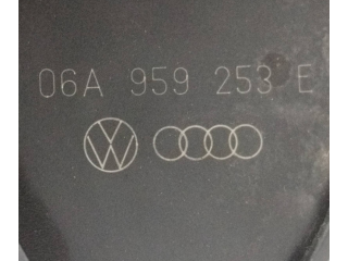 Вторичный воздушный насос 06A959253E, 3B0906613   Skoda Superb B5 (3U)