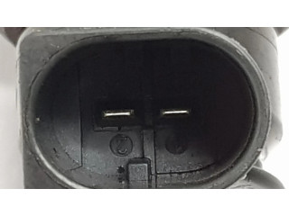 Vstřikovač 13537793836   BMW 3 E90 E91  pro naftový motor 2.0  