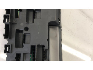 Блок предохранителей  9234421, 01521629   BMW 5 F10 F11    