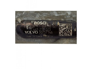 Vstřikovací lišta 30757146, 0281002707   Volvo XC90    D5244T4 