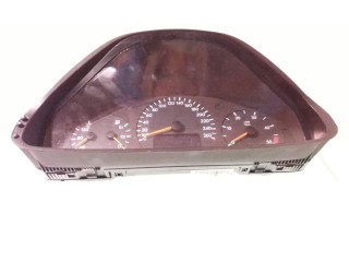 Přístrojová deska  Mercedes-Benz E W210 2000 87001357, 88311281  