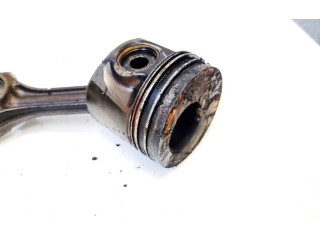  Поршень с шатуном    Audi A4 S4 B5 8D  