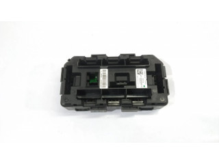   Pojistková skříňka 938906801   BMW M3 2015