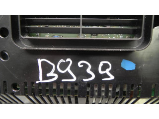 Přístrojová deska  BMW 7 F01 F02 F03 F04 2011 9249574, B939  