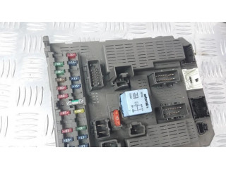 Блок предохранителей  96493016801H, 9649301680   Citroen C5    