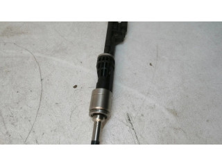 Vstřikovač 1353756860711, 10213541   BMW M5  pro benzínový motor 4.4  