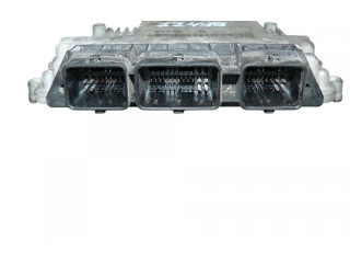 Řídící jednotka 0281011530, 8200051609   Renault Trafic II (X83) 2006