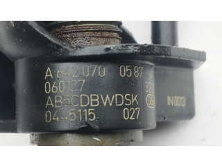 Vstřikovač A6420700587, 0445115027   Mercedes-Benz ML W164  pro naftový motor 3.0  