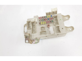   Pojistková skříňka 8273060080, 8273060080   Toyota Land Cruiser (J120) 2005