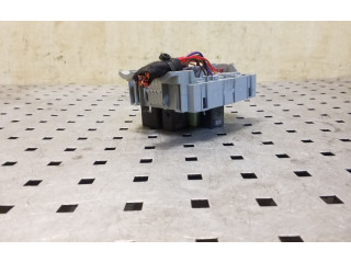 Блок предохранителей 7L0937503A   Volkswagen Touareg II    