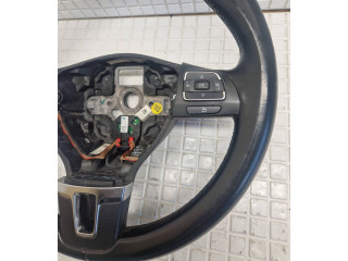 Руль Volkswagen Tiguan  2007 - 2016 года 61978150G      