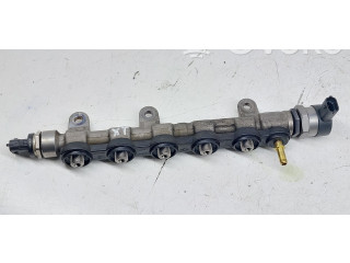 Vstřikovací lišta 8200610770, 0281002800   Nissan X-Trail T31     