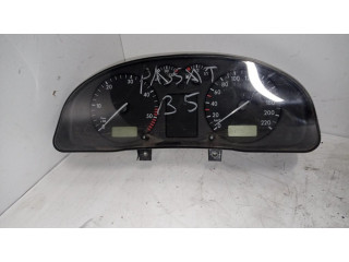 Панель приборов 09051969906   Volkswagen PASSAT B5       