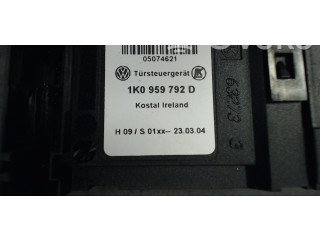 Zpětné zrcátko  Volkswagen Touran I 2004  1K0959792D, 1T0959702A  