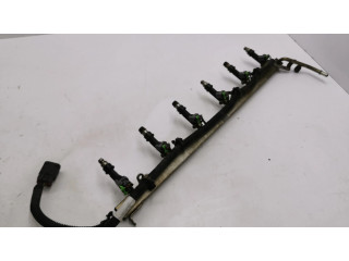 Vstřikovač 95702161021A   Saab 9-7X  pro benzínový motor 4.2  