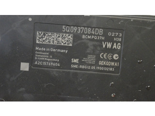 Блок комфорта 5Q0937084DB   Audi Q2 -   