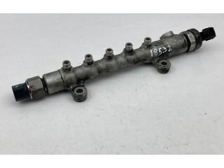 Vstřikovací lišta 894580050   Toyota Auris 150     