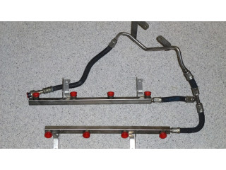 Vstřikovací lišta 13311407636   BMW 5 E39    S62 