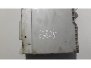   Pojistková skříňka 8273053050   Lexus  220D-250-350 2006