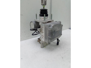 Jednotka ABS 4727047030   Toyota Yaris 2012