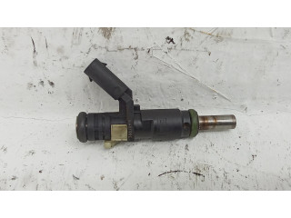Vstřikovač A2720780249   Mercedes-Benz ML W164  pro benzínový motor 5.5 27396330342398 1534