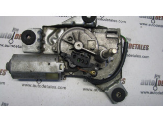 Моторчик заднего дворника 0390206517    Mitsubishi Carisma