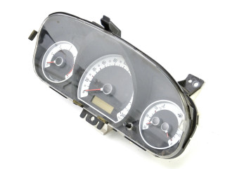 Панель приборов 940031H130, 94003-1H130   Mazda 6       