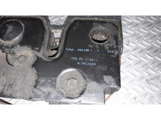 Замок капота 4L0823509   Audi Q7 4L