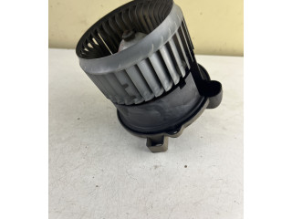 Вентилятор печки    MF0160700701, 1736006902   Mitsubishi Colt
