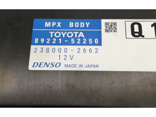 Блок предохранителей  8922152250   Toyota Verso-S    