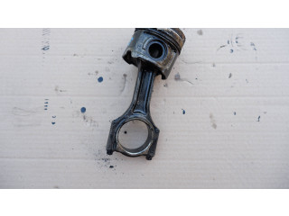 Píst    BMW 2 F46  pro naftový motor 2.0  