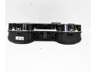 Панель приборов 8R0920981N   Audi Q5 SQ5       