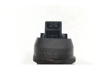 Форсунка 038130073BQ    Audi A3 S3 A3 Sportback 8P   