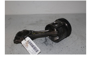  Поршень с шатуном 814043C   Renault Mascott  