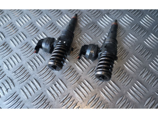 Vstřikovač 0414720037, 038130073AJ   Volkswagen PASSAT B5.5     