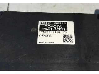 Řídící jednotka 89661-42C11   Toyota RAV 4 (XA10) 1999